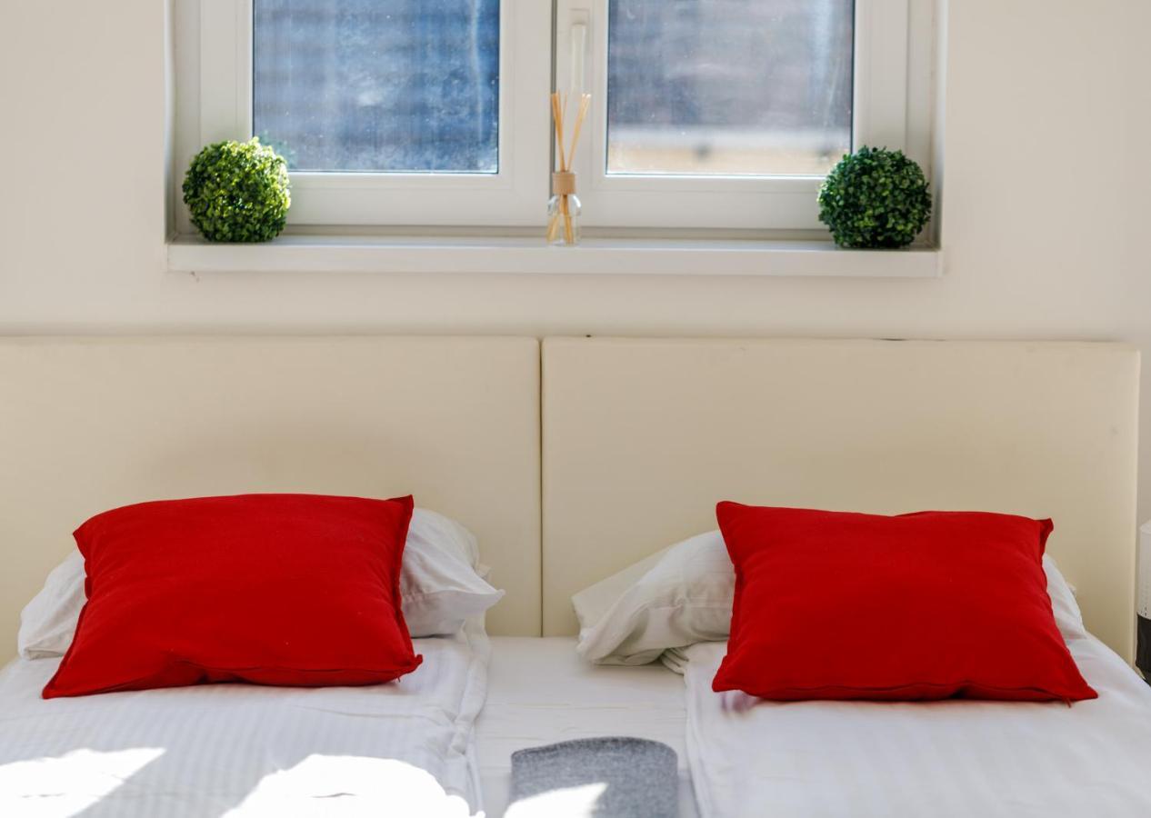 Kristall Apartments Šabac Eksteriør billede