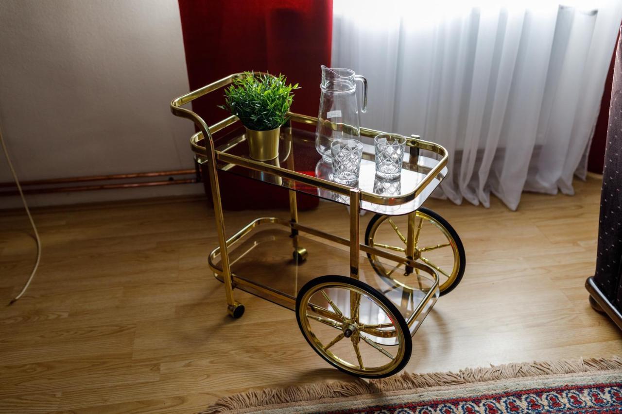 Kristall Apartments Šabac Eksteriør billede